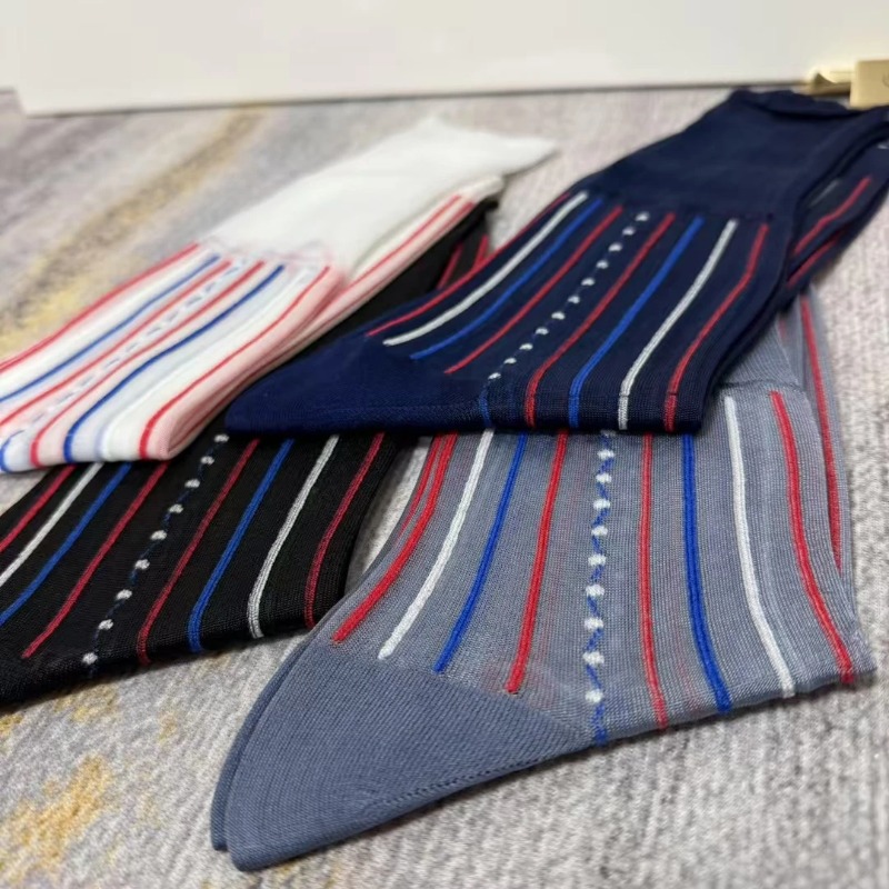 الرجال اللباس الجوارب بدلة عمل - مراجعة Men'S Formal Wear No Suit وسعره
